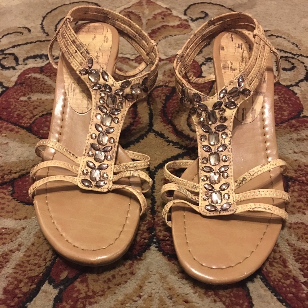 “Jaclyn Smith” wedge sandals 5 for $25